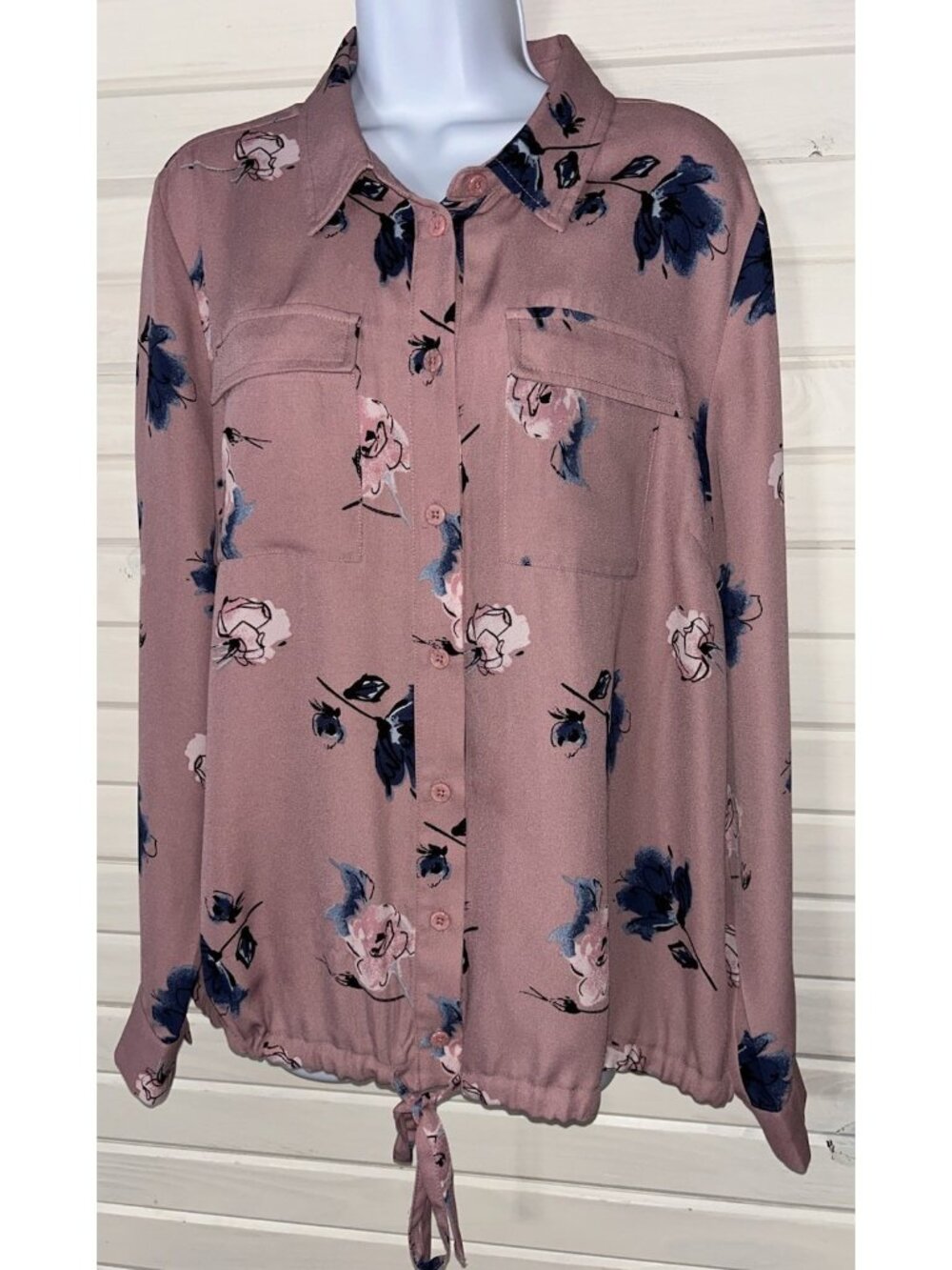 Belle By Kim Gravel Sz LARGE Dusty Pink Floral Tie Front Blouse L/S Pockets EUC